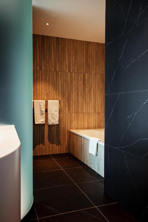 Van Der Valk Hotel Schiedam Extérieur photo